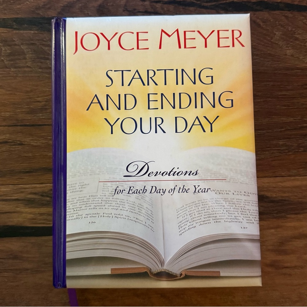 Starting and Ending Your Day devotions for each day of the year book - J. Meyer